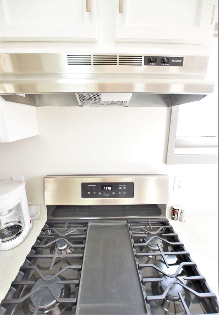 Ithaca Apartment: 306 Bryant Ave