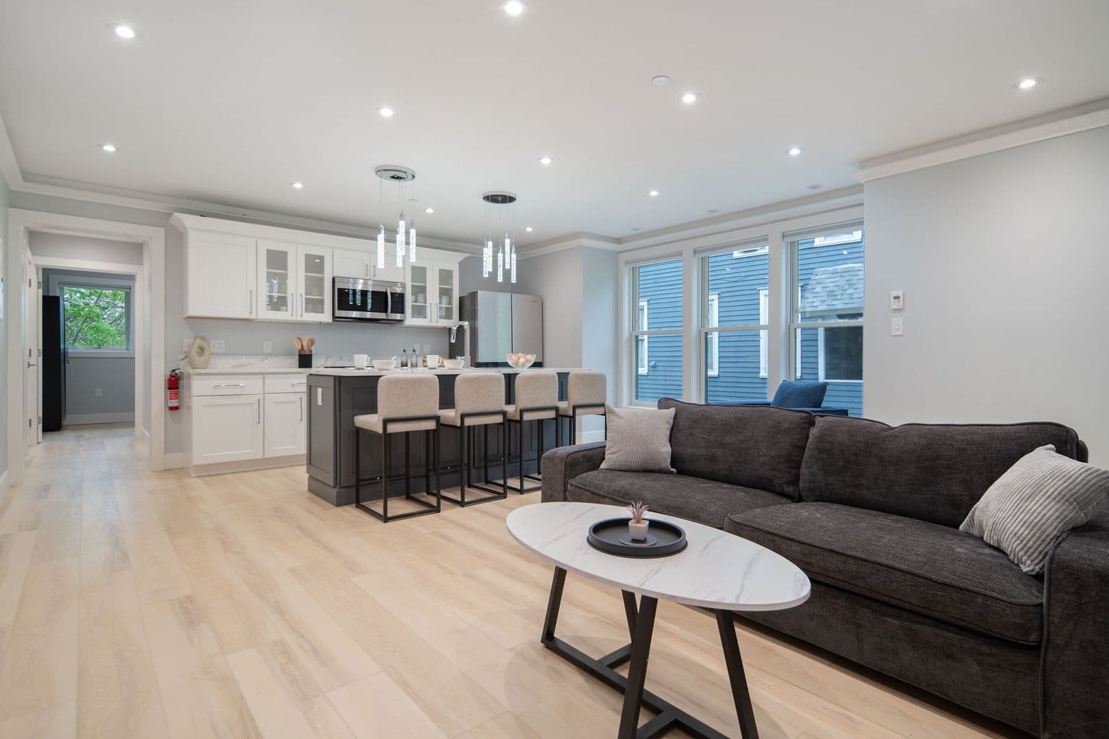Ithaca Apartment: 601 E State St