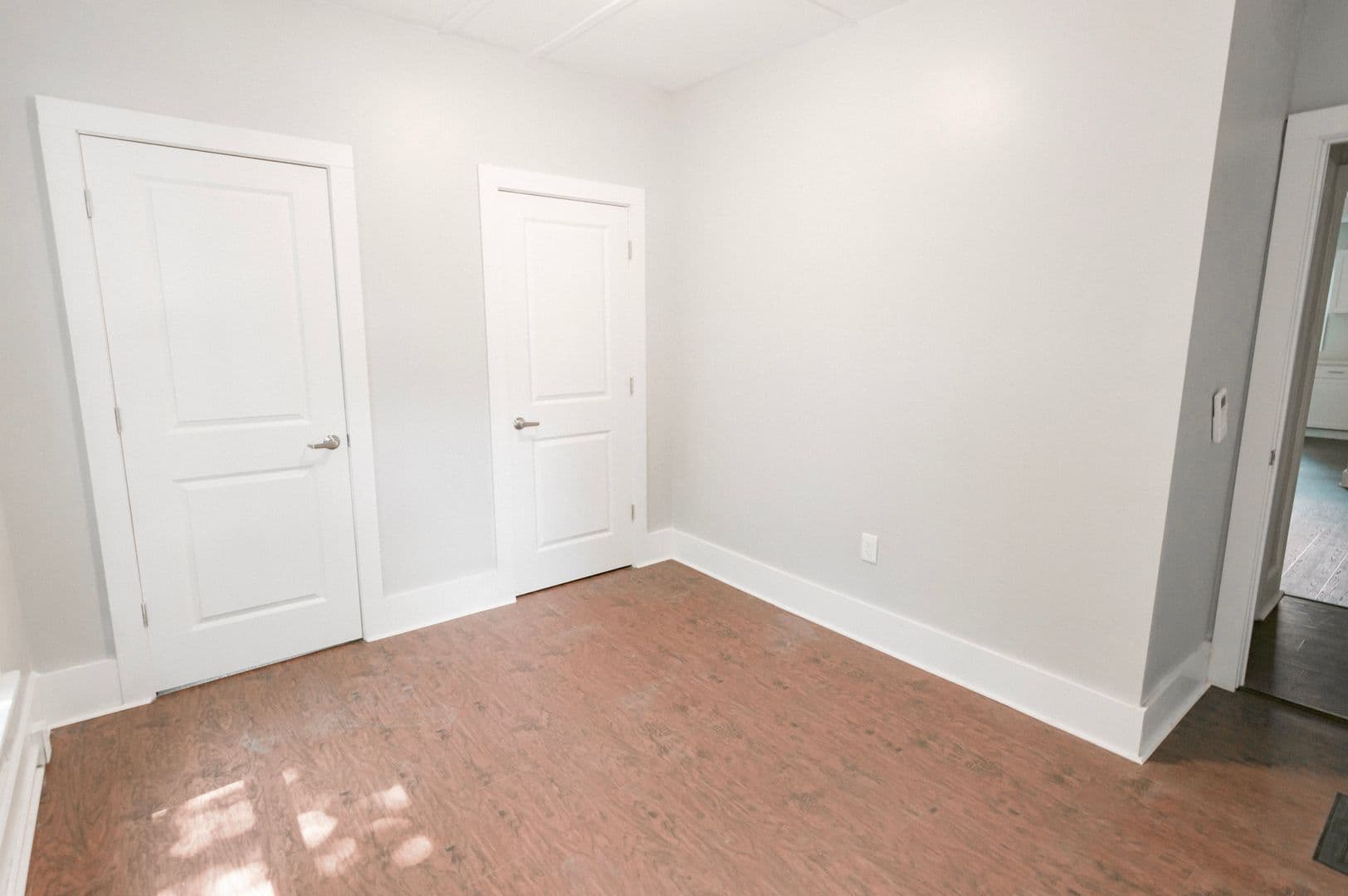 Ithaca Apartment: 1002 N. Aurora St.