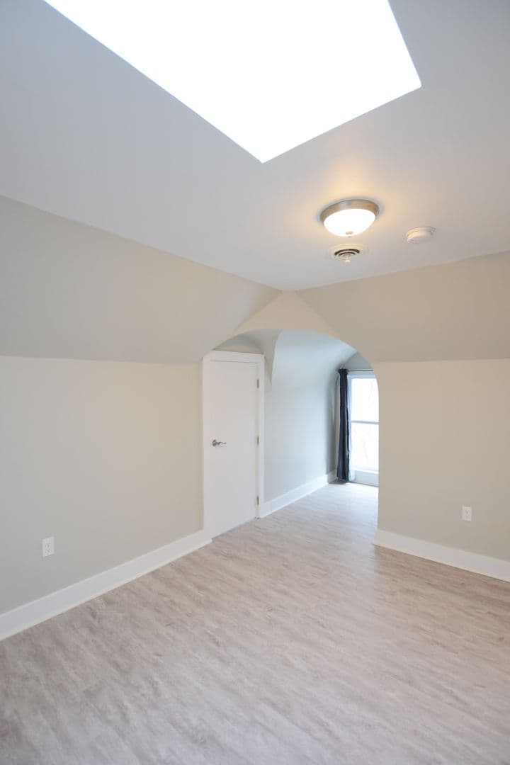 Ithaca Apartment: 1002 N. Aurora St.