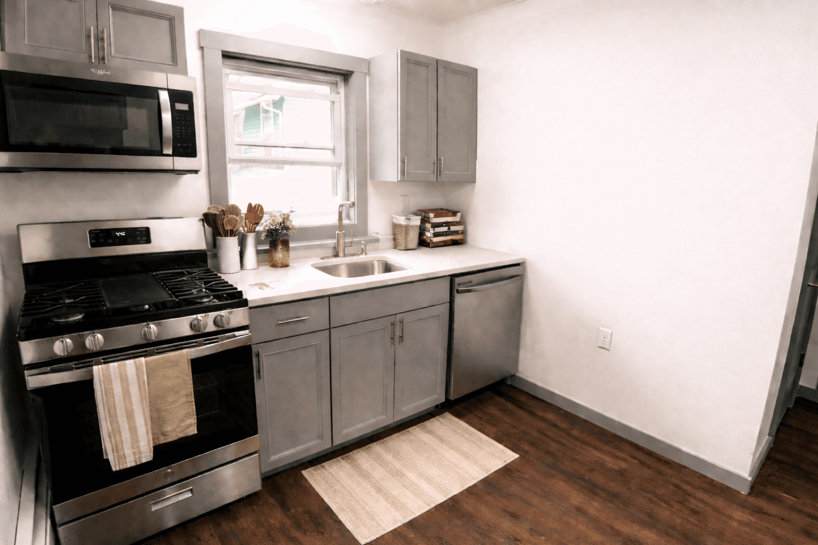 Ithaca Apartment: 110-113 Stewart Ave