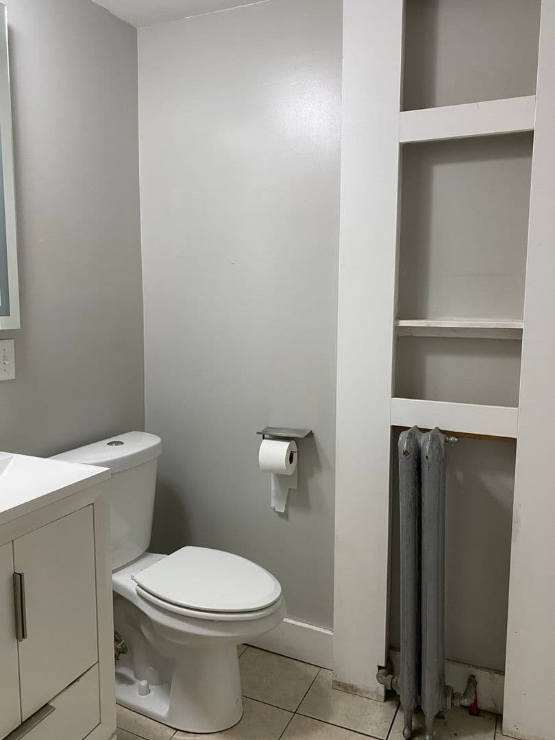 Ithaca Apartment: 609 E State St
