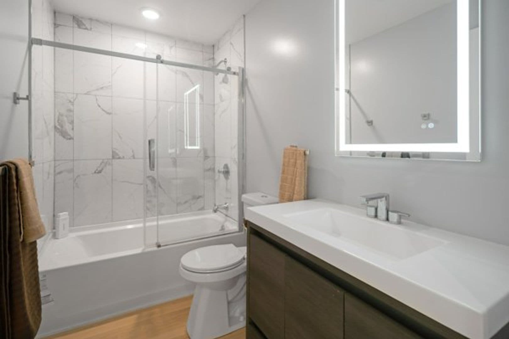 Ithaca Apartment: 200 Highland Ave