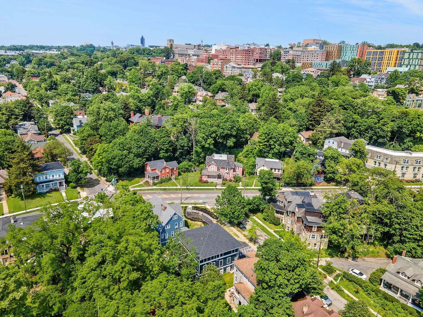 Ithaca Apartment: 601 E State St