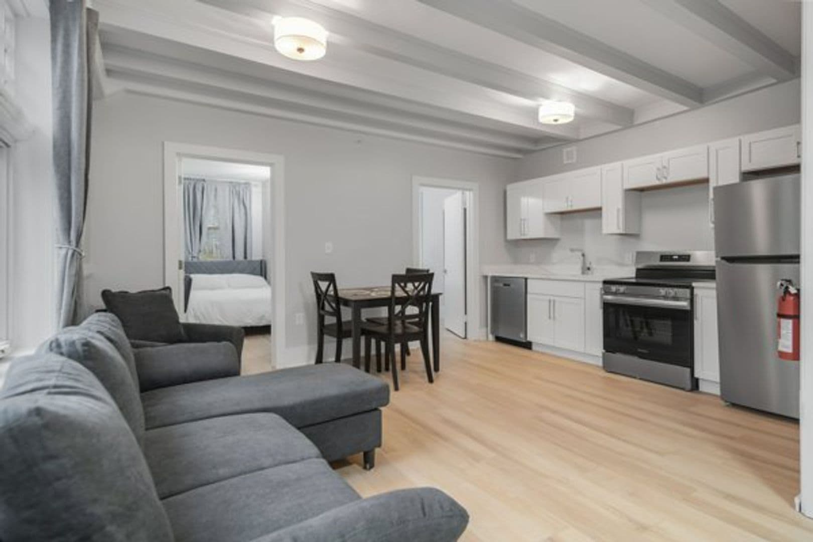 Ithaca Apartment: 504 Stewart Ave