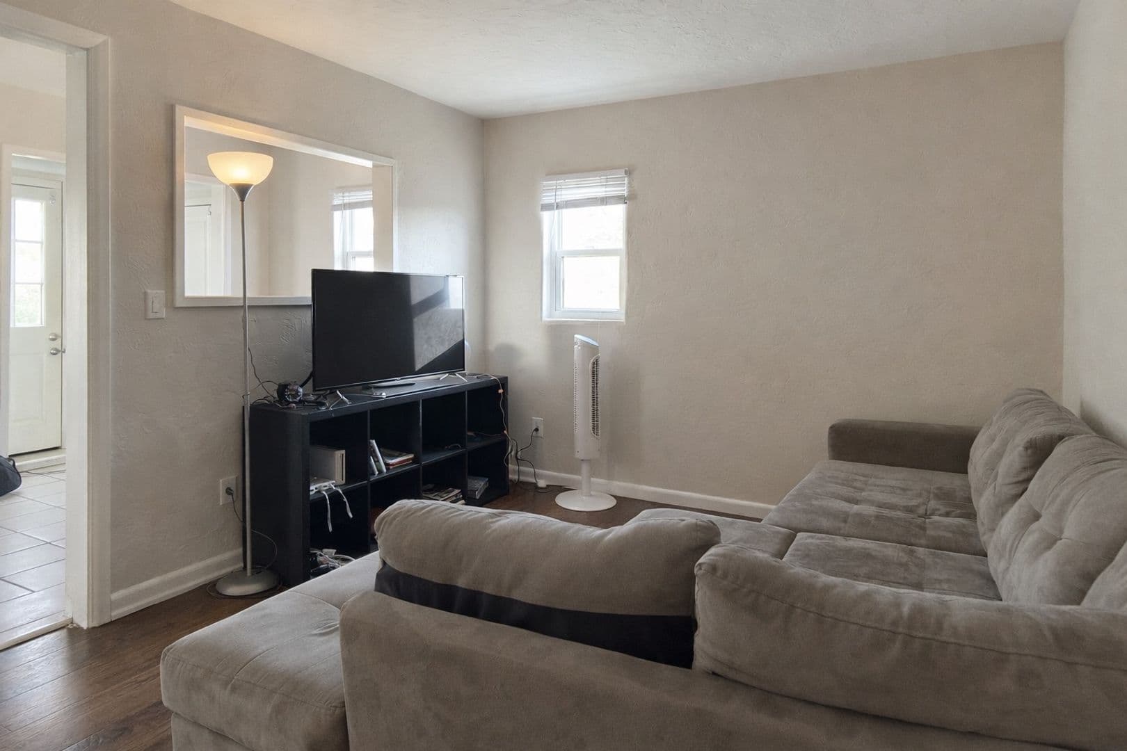 Ithaca Apartment: 605 S Aurora St