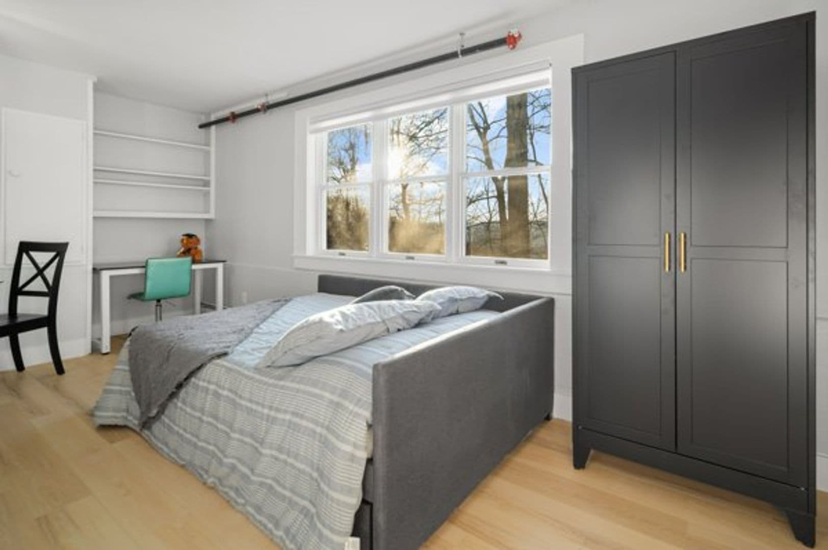 Ithaca Apartment: 504 Stewart Ave