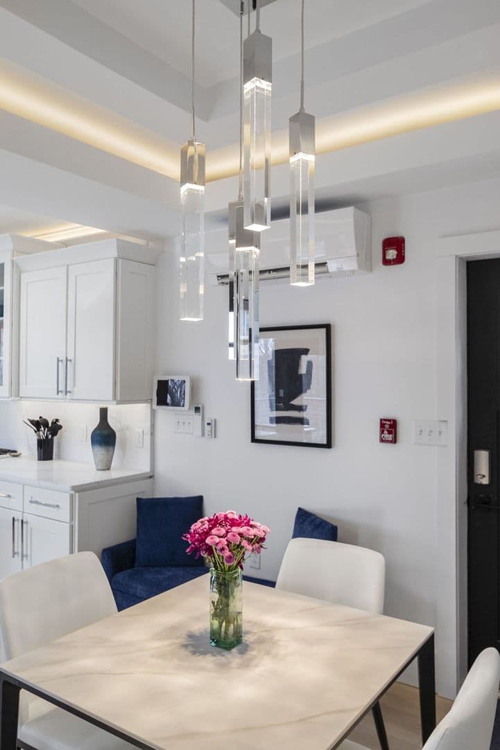 Ithaca Apartment: 504 Stewart Ave