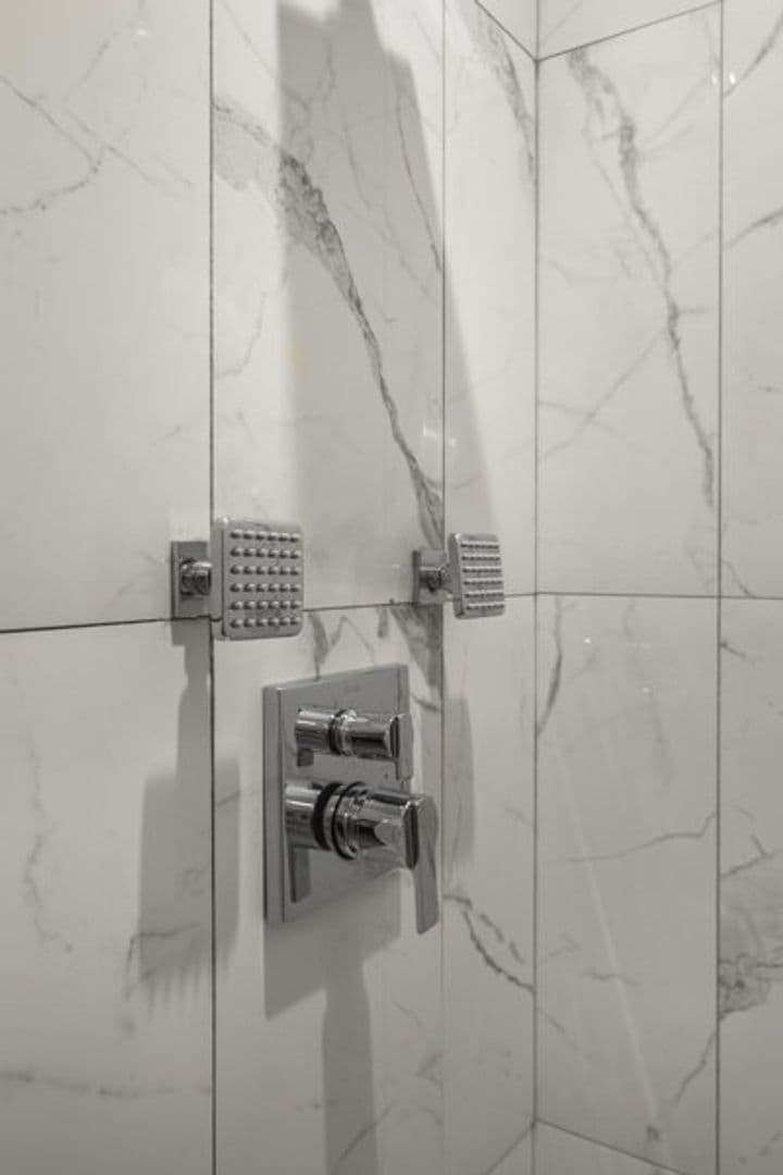 Ithaca Apartment: 504 Stewart Ave