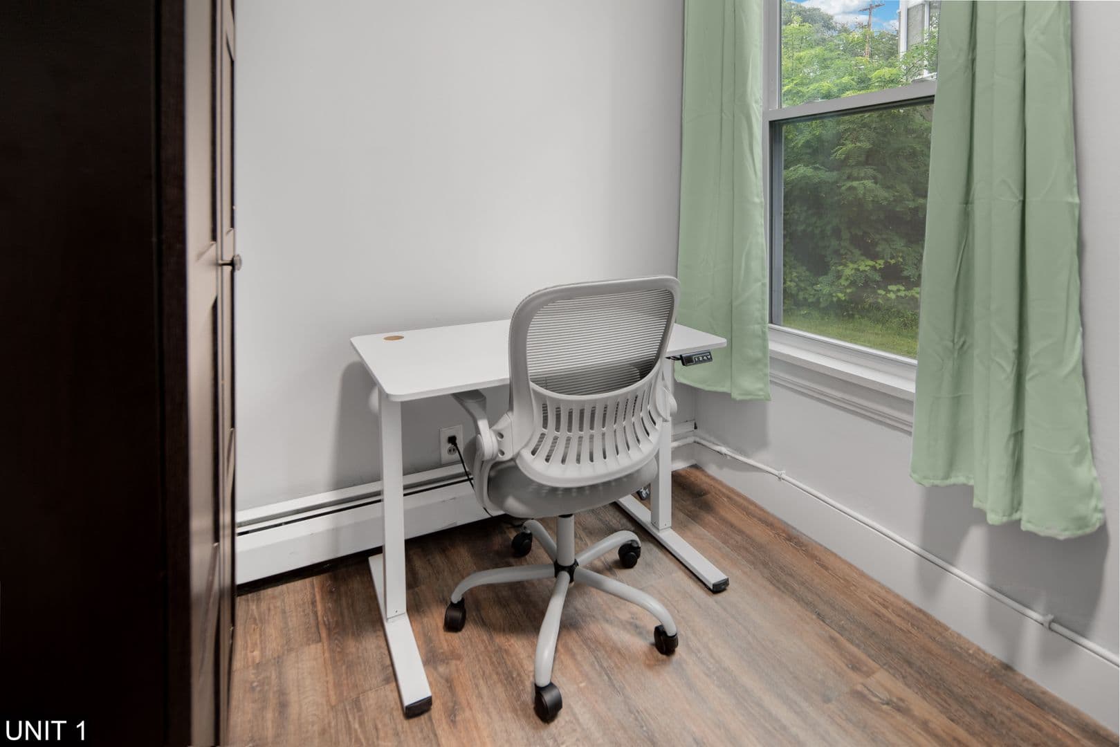 Ithaca Apartment: 710 Stewart Ave