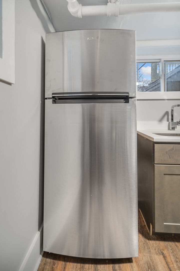 Ithaca Apartment: 105 Highland Place