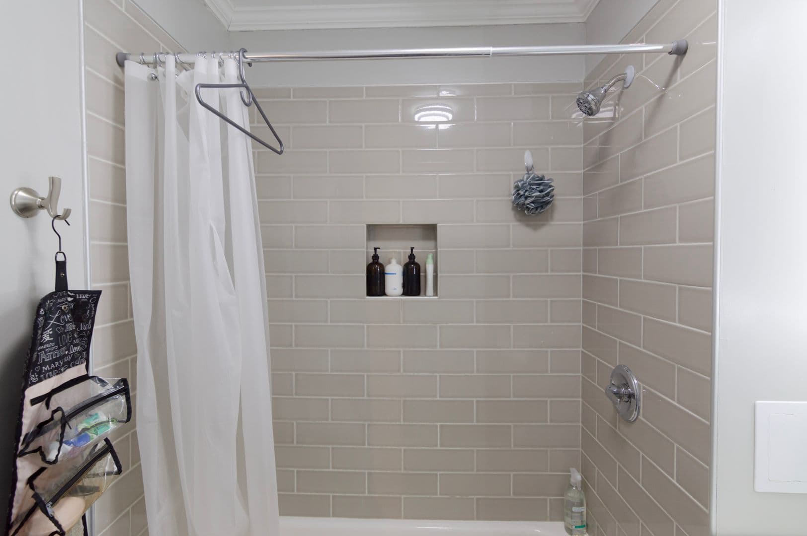Ithaca Apartment: 609 E State St