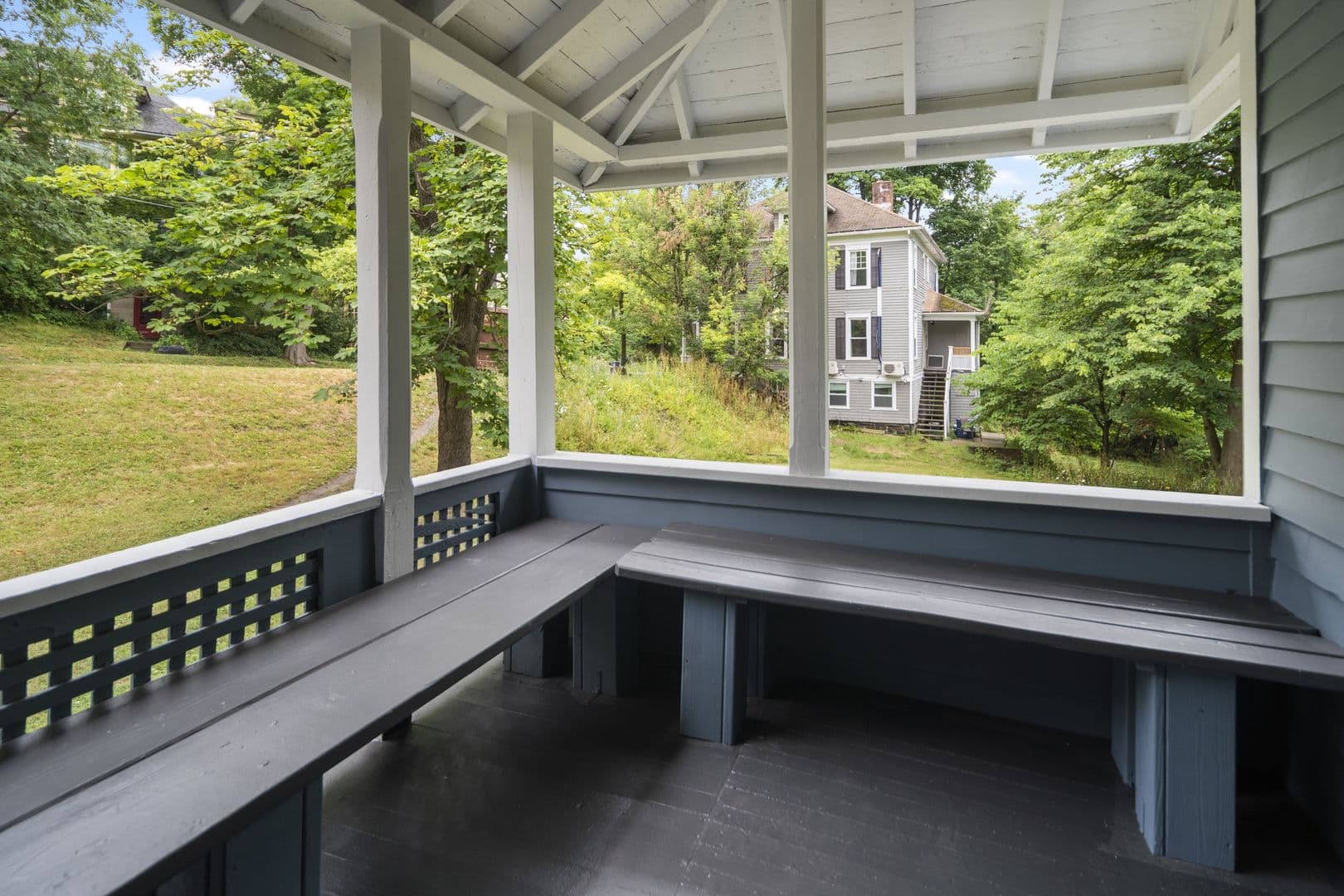 Ithaca Apartment: 601 E State St