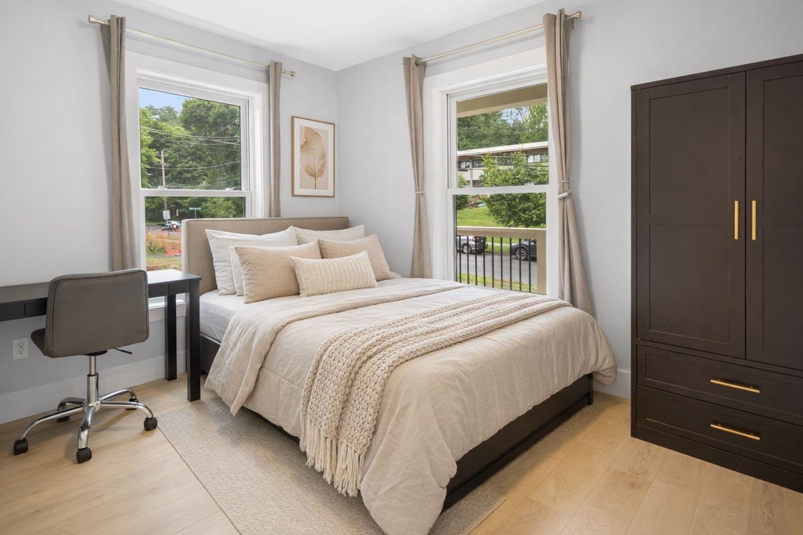 Ithaca Apartment: 210 Delaware Ave
