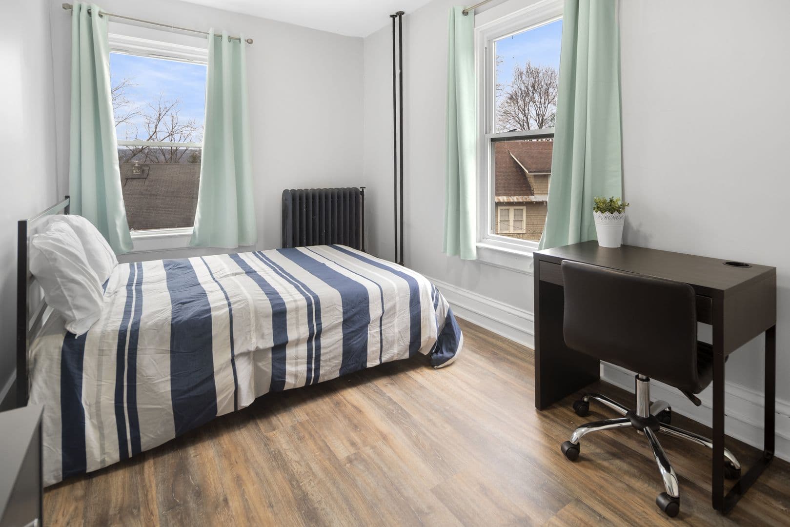 Ithaca Apartment: 105 Highland Place