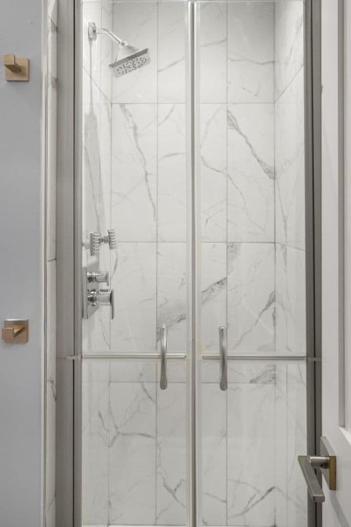 Ithaca Apartment: 504 Stewart Ave