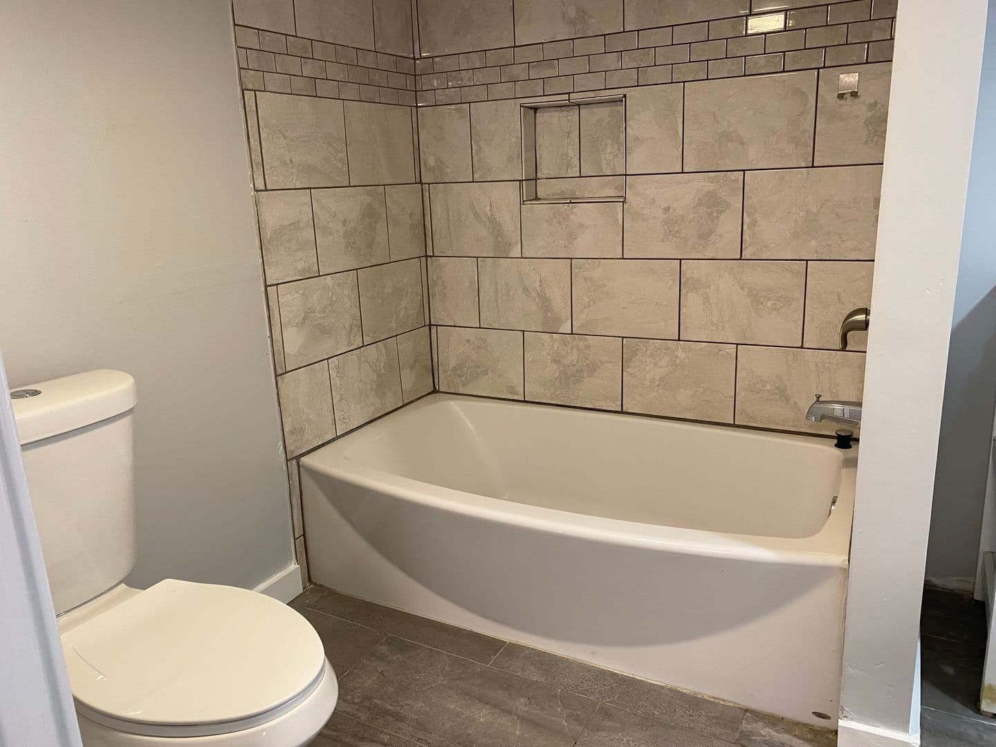 Ithaca Apartment: 1002 N. Aurora St.