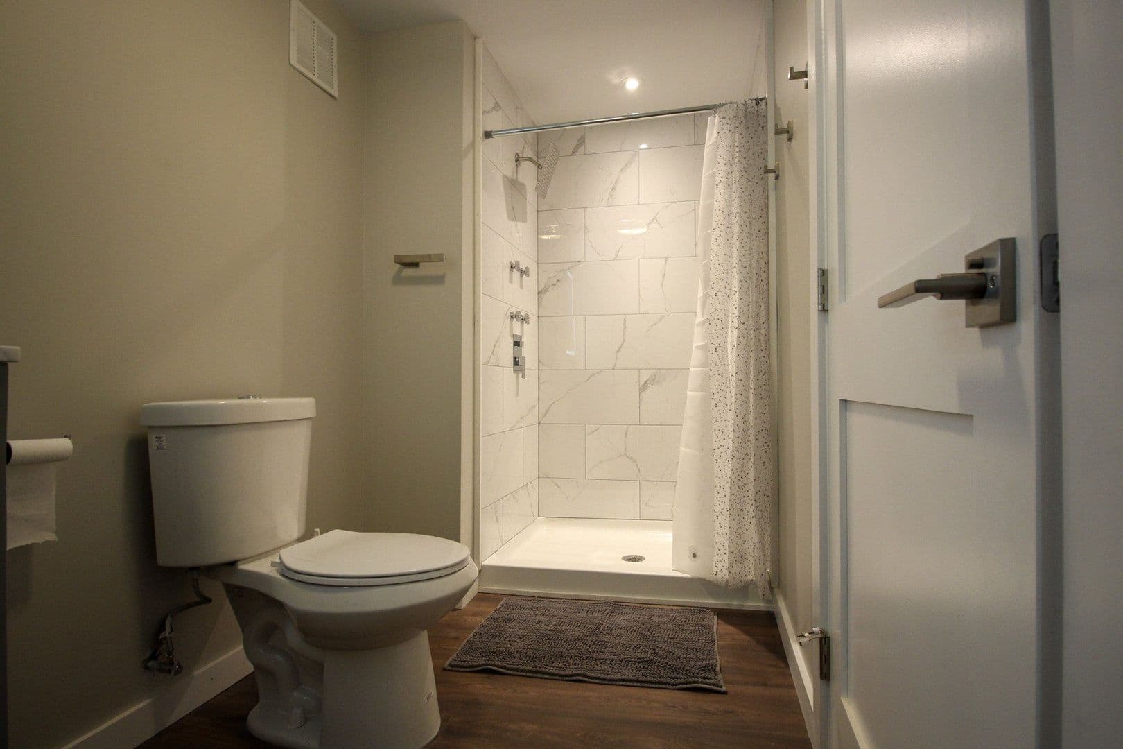 Ithaca Apartment: 522 Stewart Ave