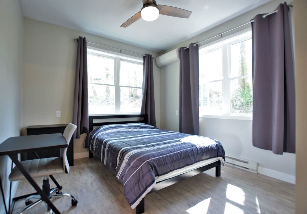 Ithaca Apartment: 217 Columbia St.