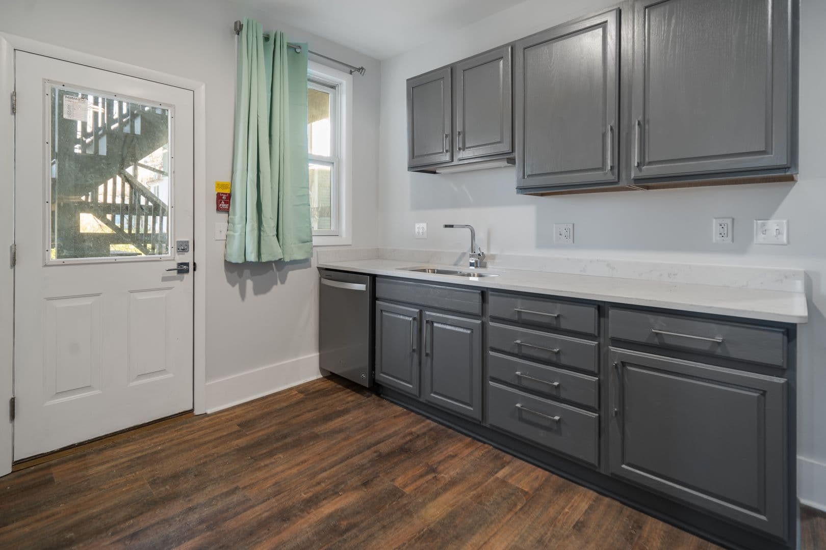 Ithaca Apartment: 404-406 University Ave