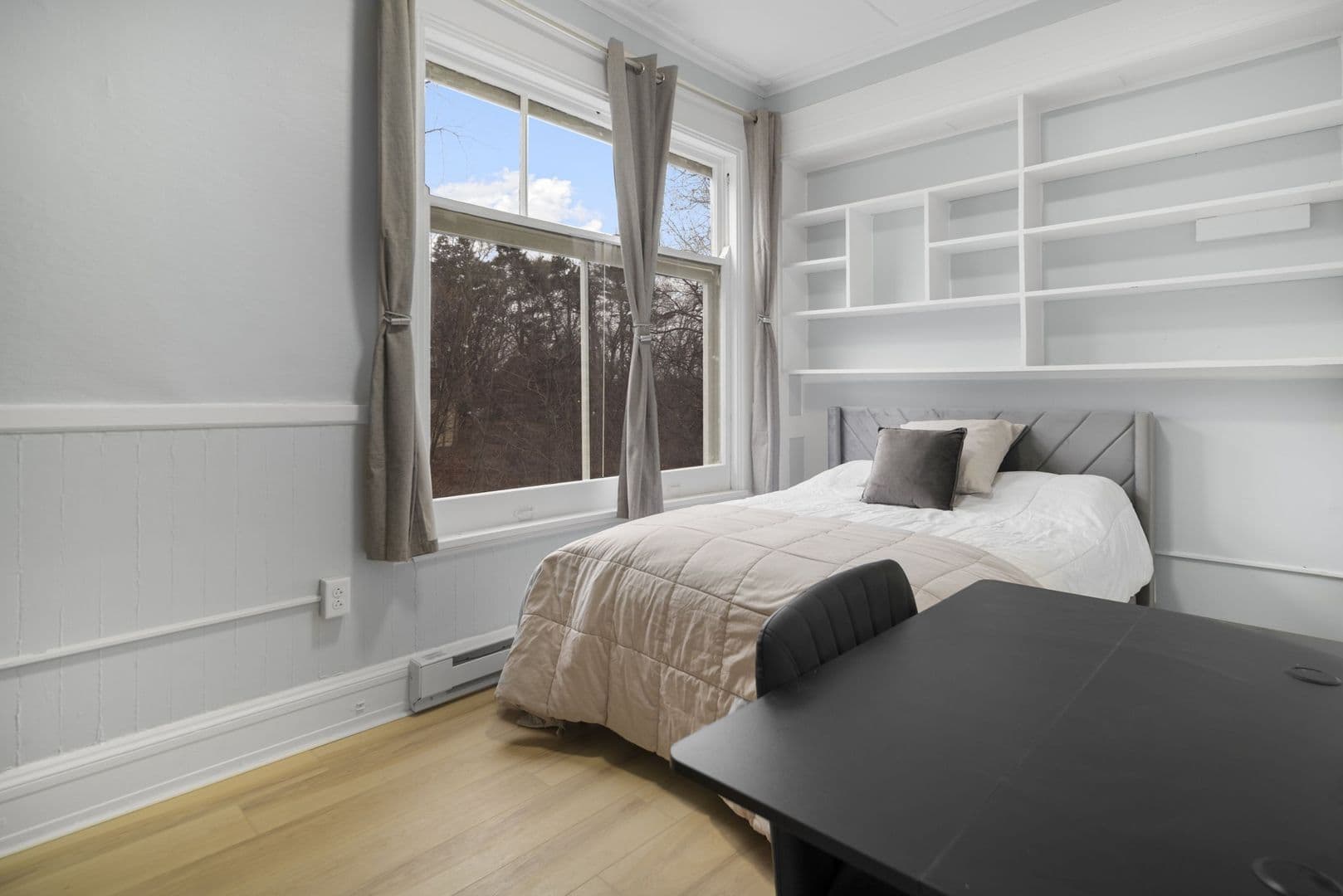 Ithaca Apartment: 504 Stewart Ave