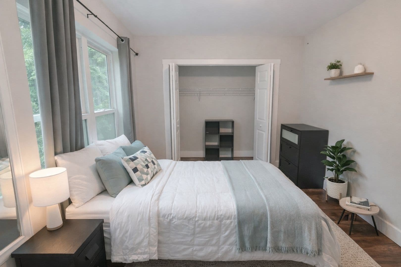 Ithaca Apartment: 707 E. Seneca St