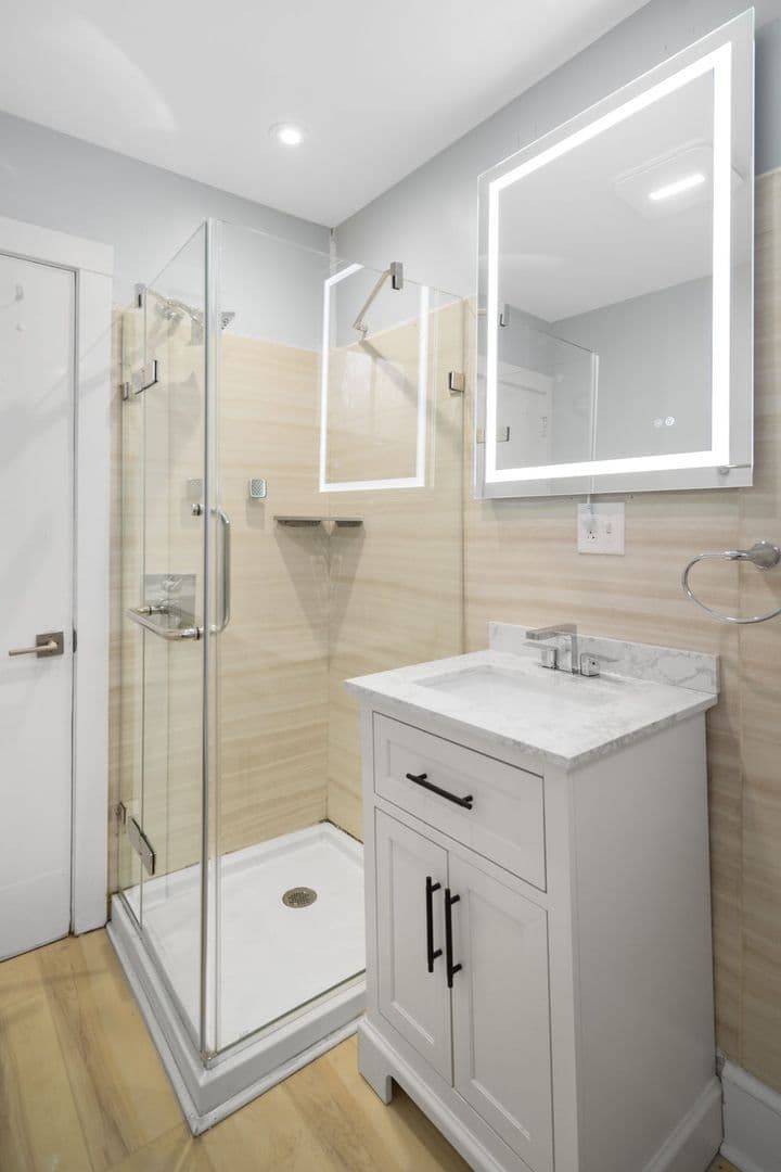 Ithaca Apartment: 504 Stewart Ave