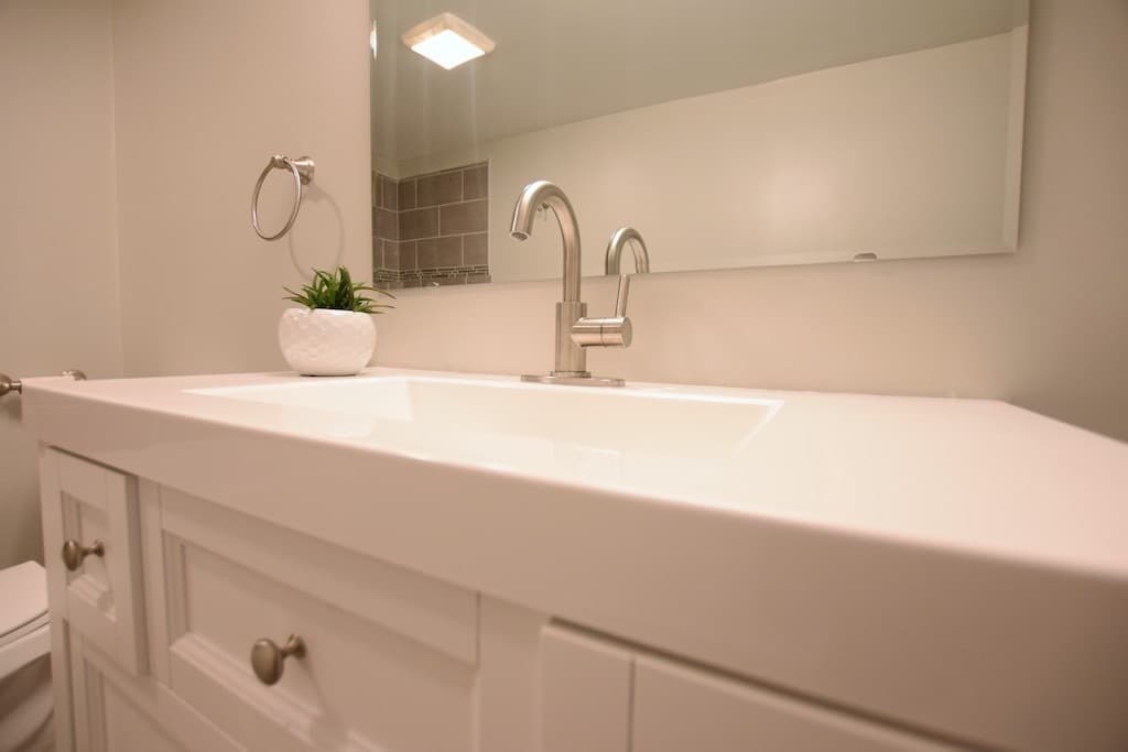 Ithaca Apartment: 1002 N. Aurora St.