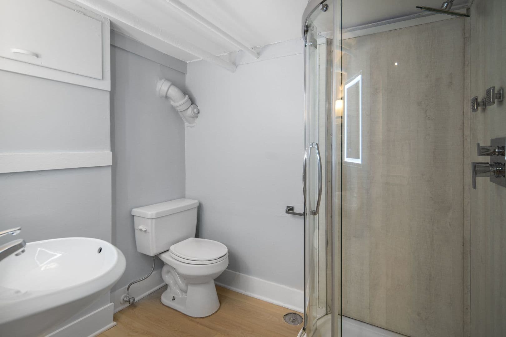 Ithaca Apartment: 104 Harvard Pl