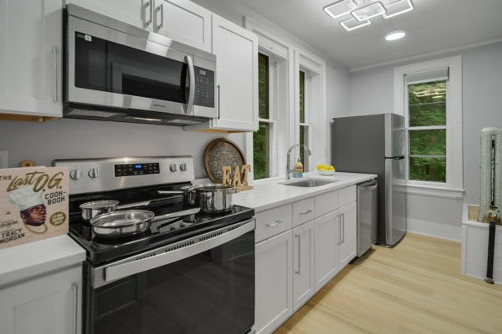 Ithaca Apartment: 200 Highland Ave