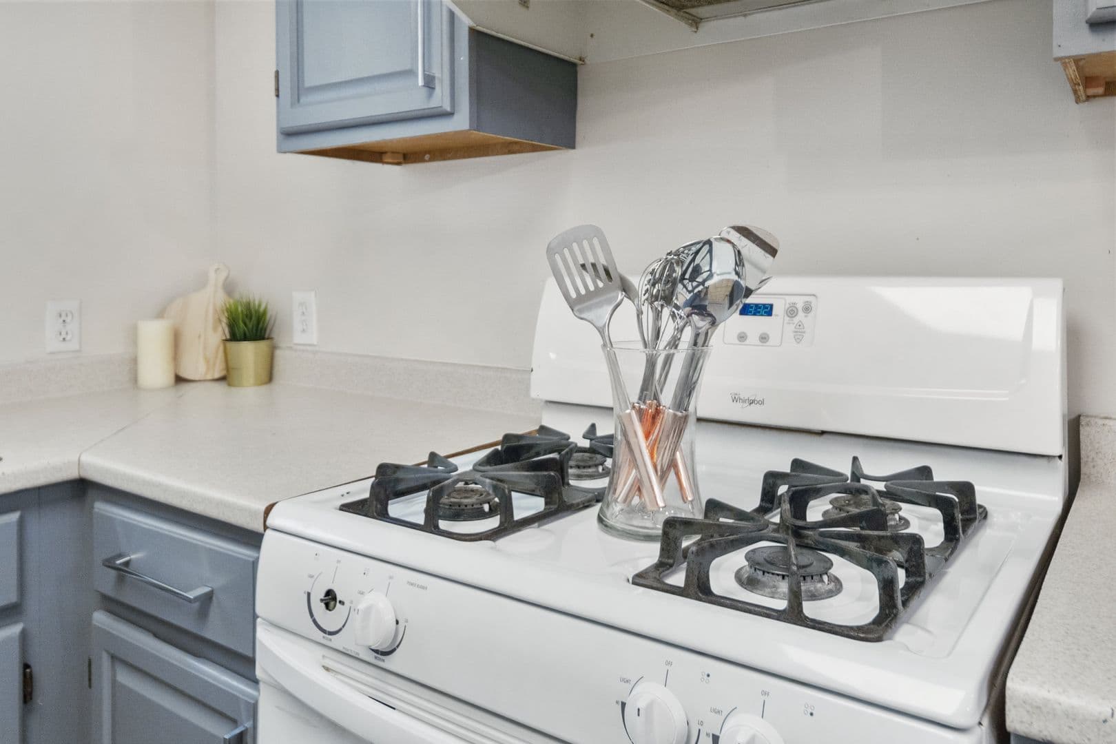 ithaca Apartment: 213-215 Columbia St