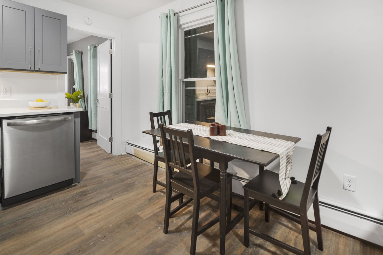 Ithaca Apartment: 518 Linn St
