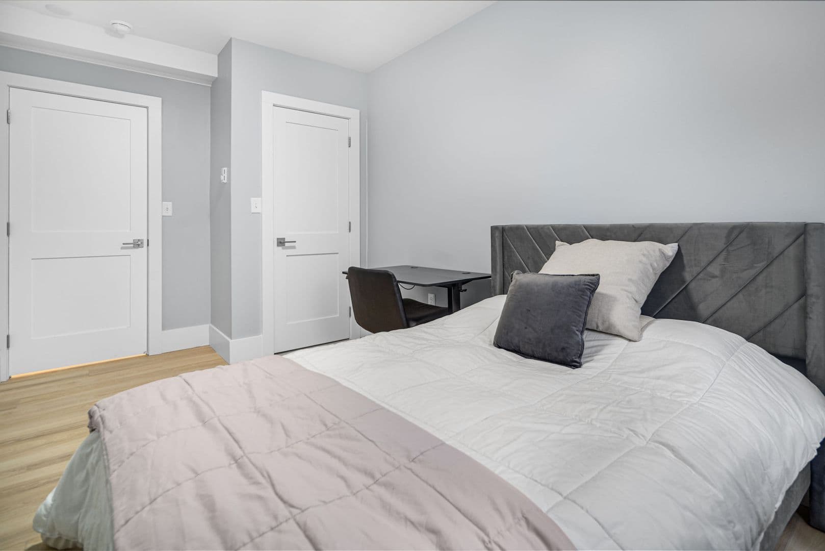 Ithaca Apartment: 504 Stewart Ave