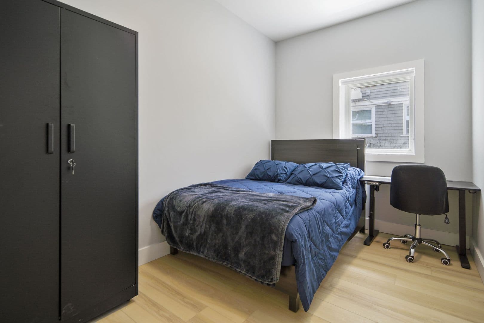 Ithaca Apartment: 601 E State St