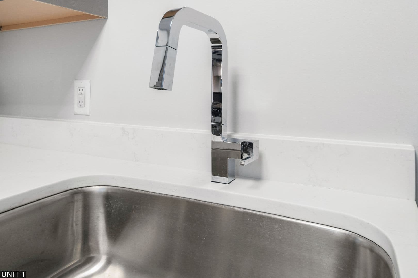 Ithaca Apartment: 109 Williams St