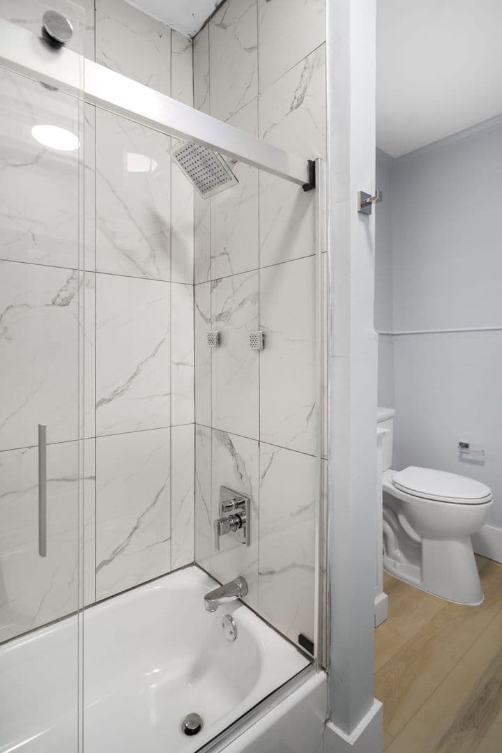 Ithaca Apartment: 104 Harvard Pl