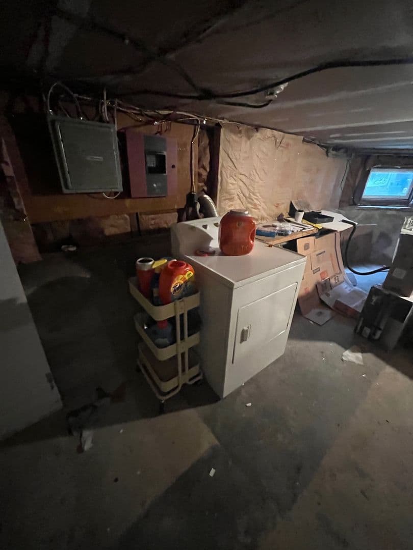 Ithaca Apartment: 414 E Marshall St