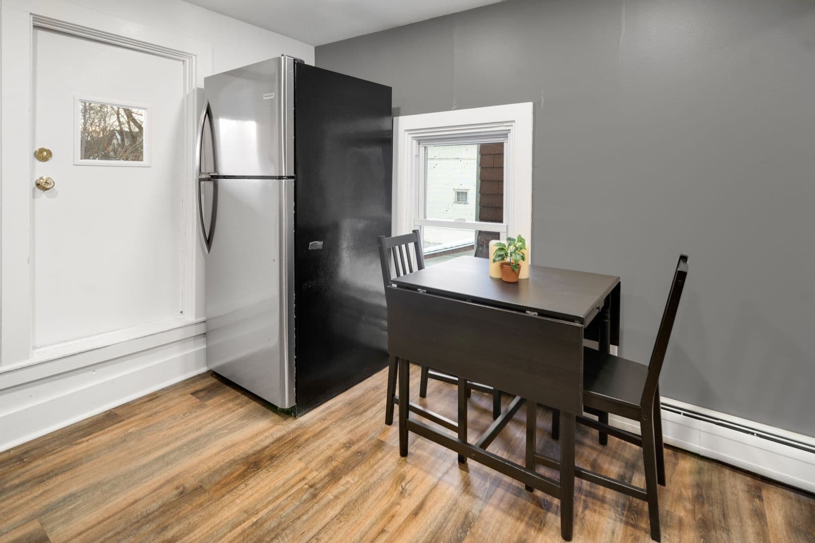 Ithaca Apartment: 518 Linn St