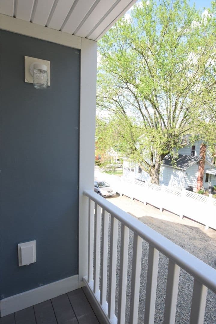 Ithaca Apartment: 217 Columbia St.