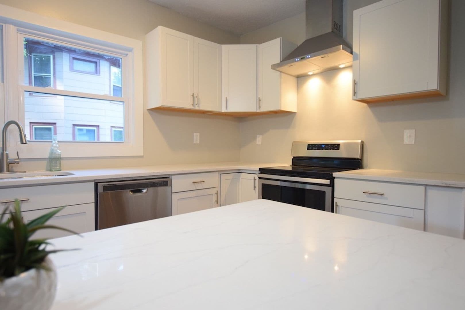 Ithaca Apartment: 1002 N. Aurora St.