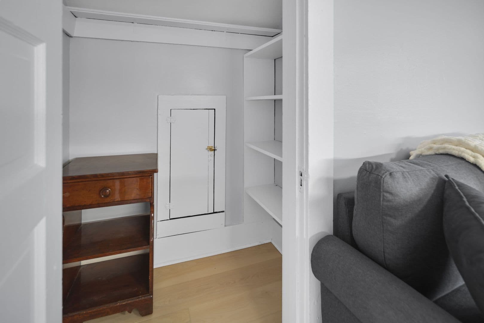 Ithaca Apartment: 104 Harvard Pl