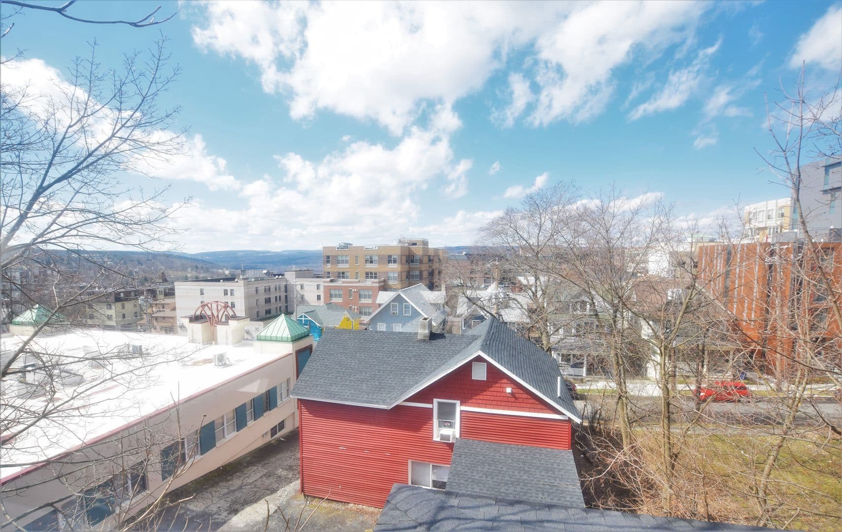 Ithaca Apartment: 306 Bryant Ave