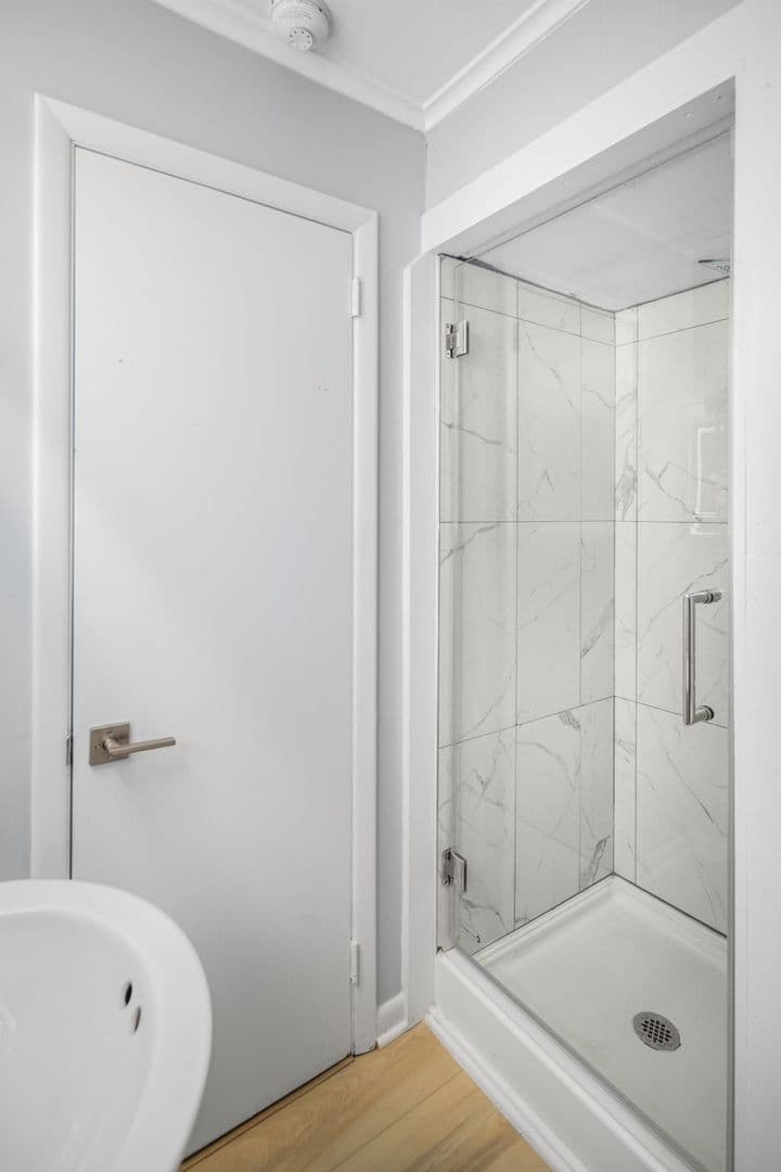 Ithaca Apartment: 104 Harvard Pl