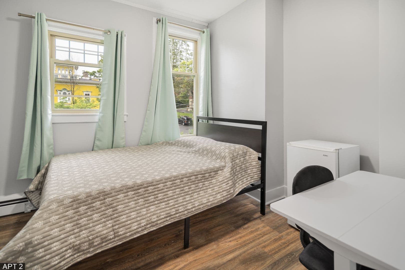 Ithaca Apartment: 711 E Seneca St