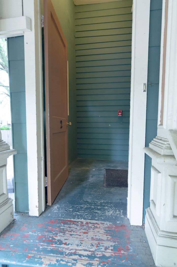 Ithaca Apartment: 232 S Geneva St