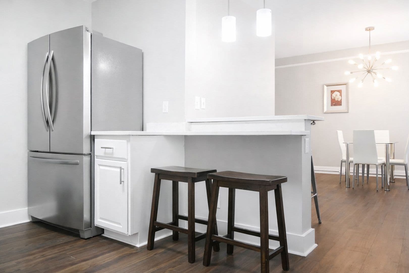 Ithaca Apartment: 144 Linn St.