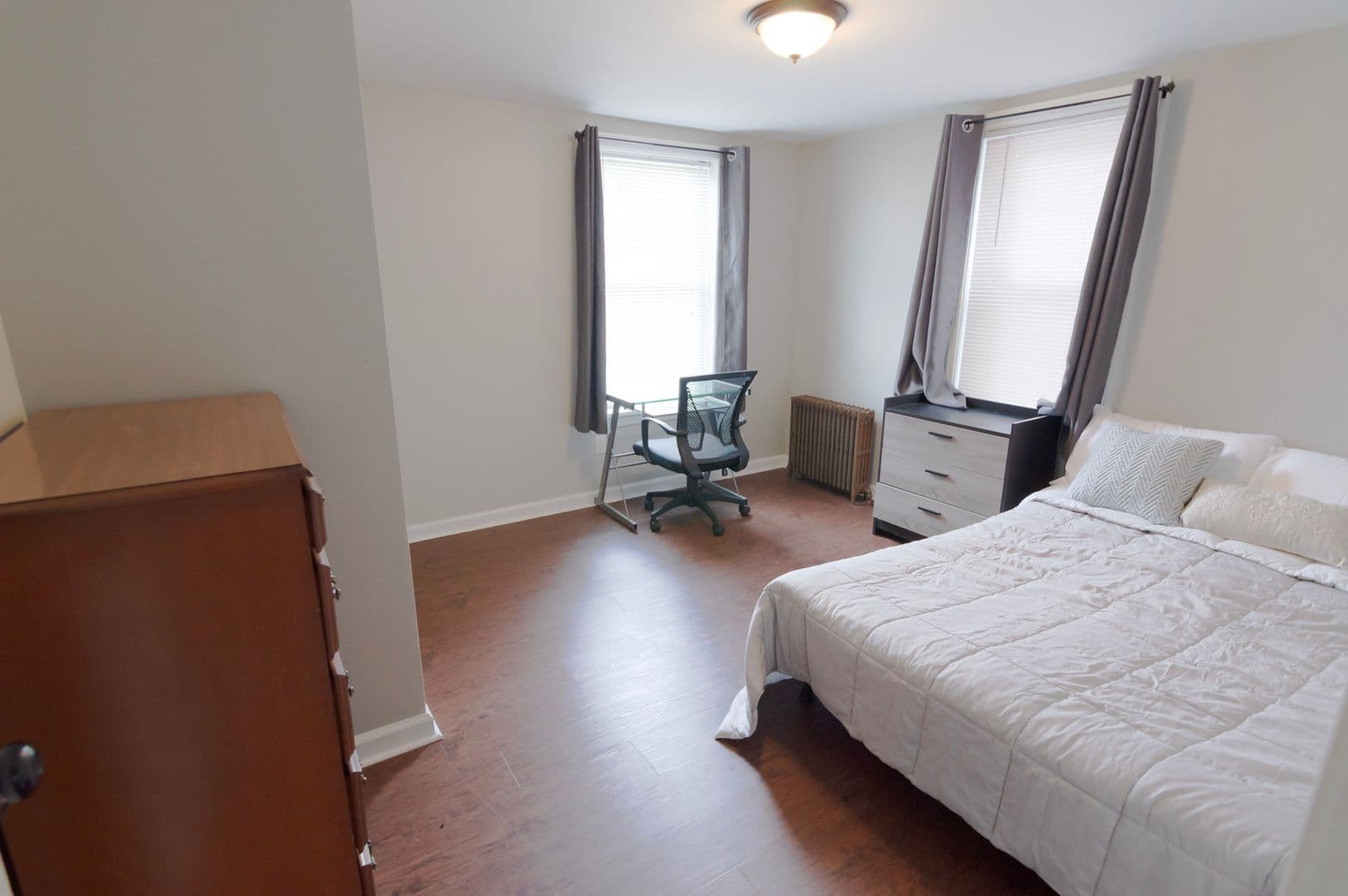 Ithaca Apartment: 217 Columbia St.
