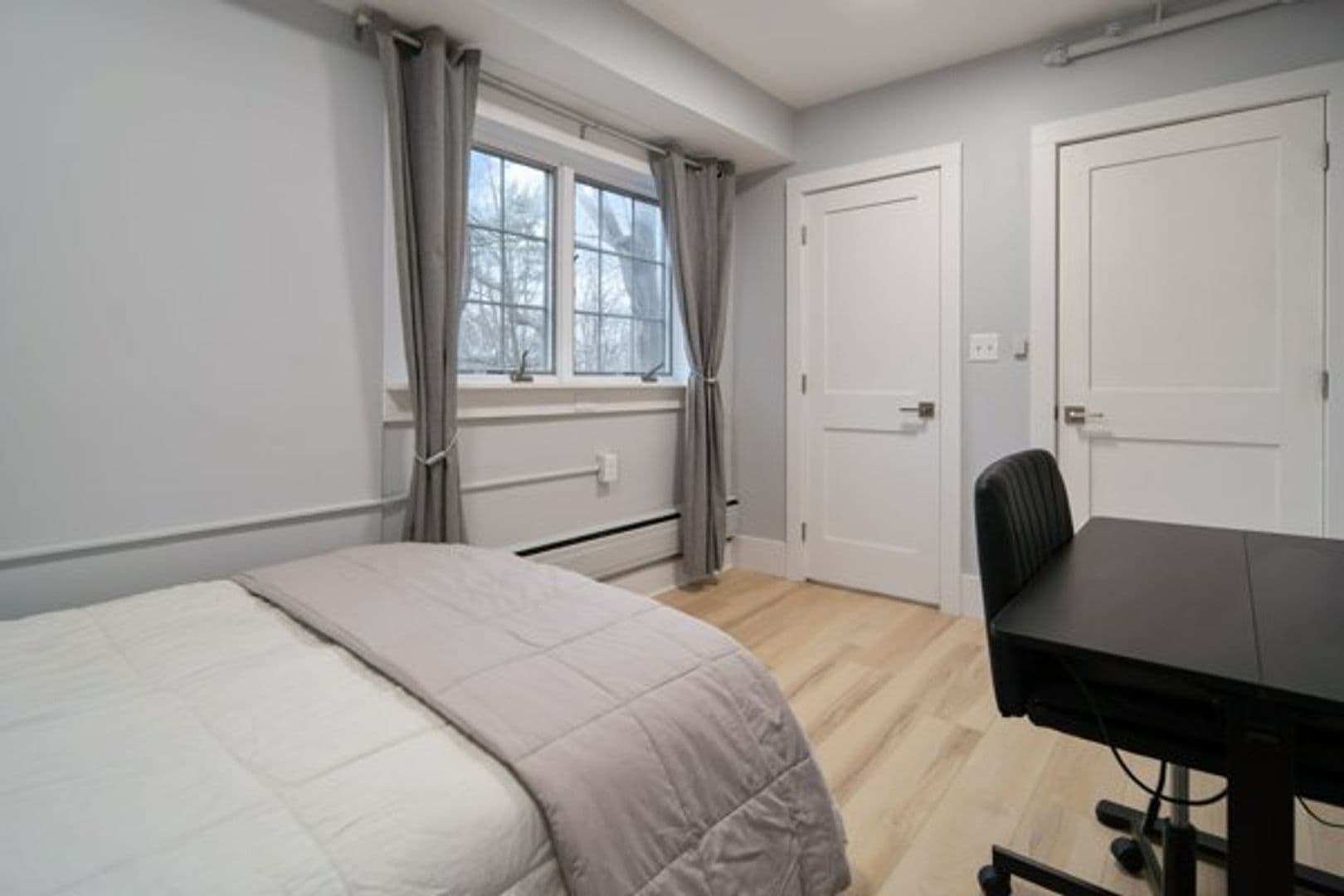 Ithaca Apartment: 504 Stewart Ave
