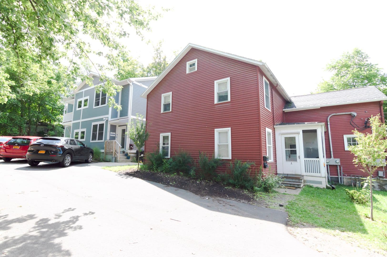 Ithaca Apartment: 217 Columbia St.