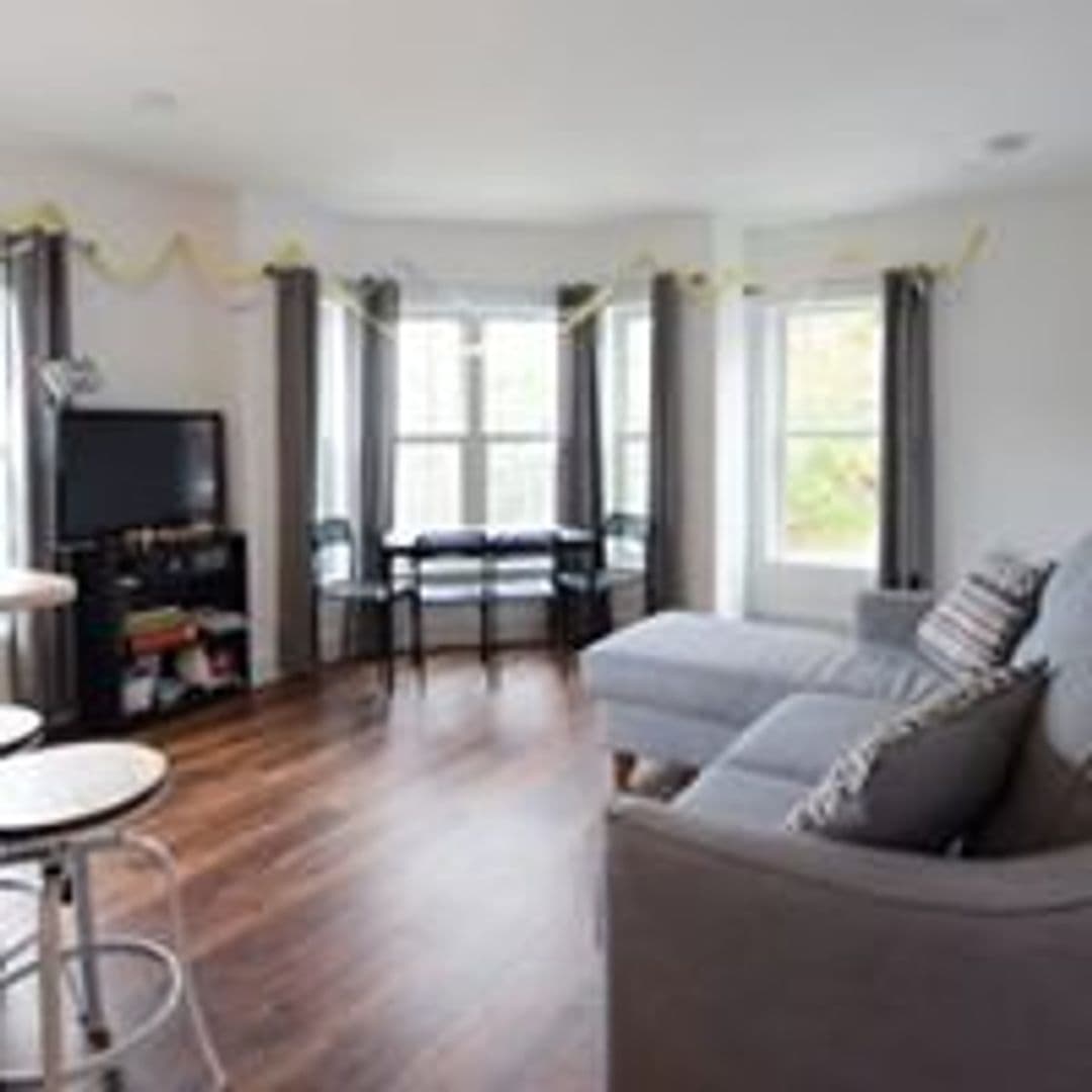 Ithaca Apartment: 707 E. Seneca St